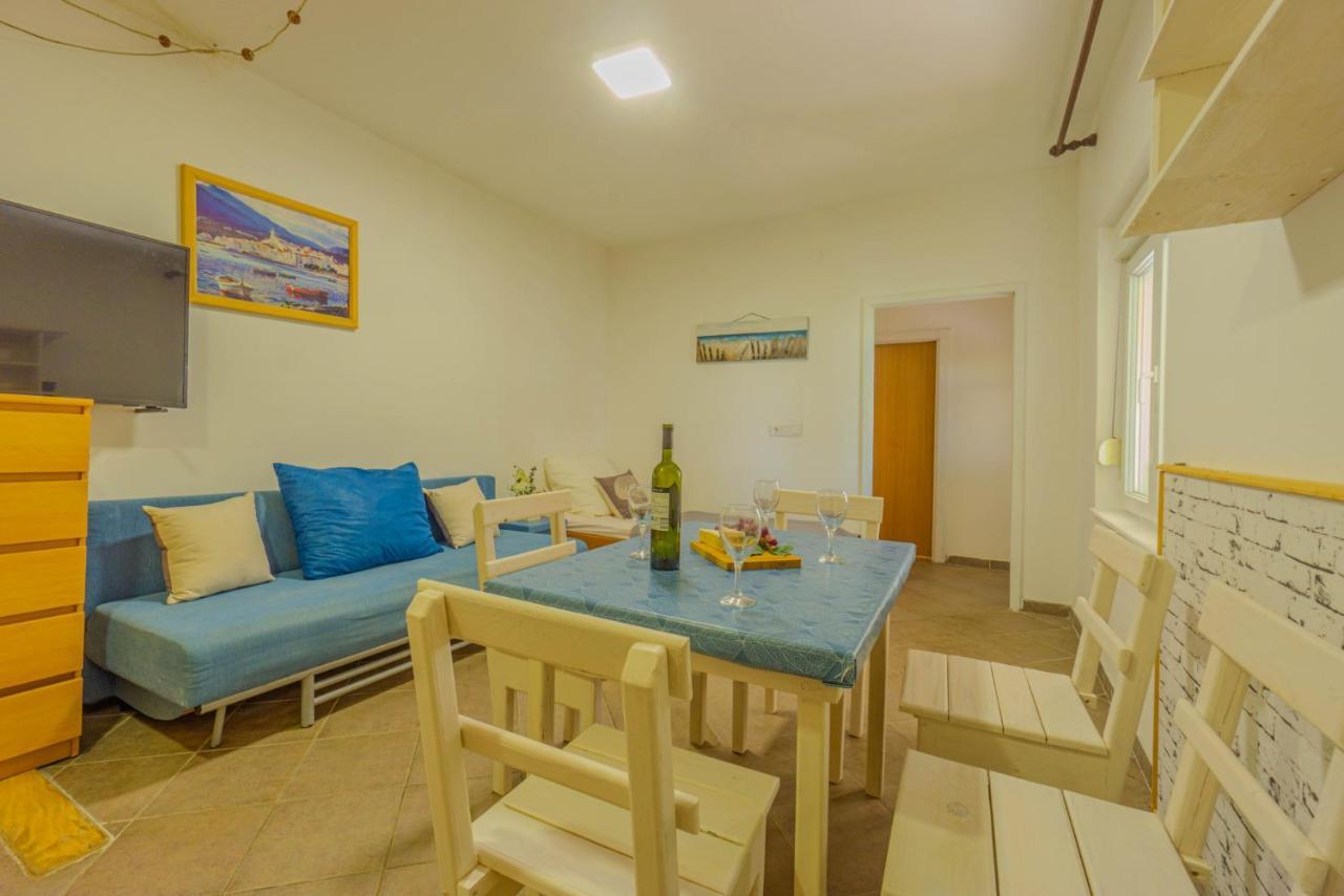 Damir Apartamento