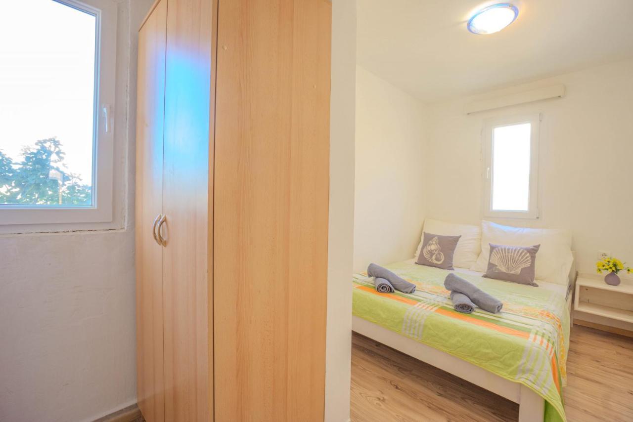 Damir Apartamento